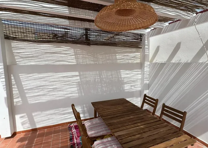 Casa Tropical - Maison Typique Dans Le Centre Historique D'olhao 펜션