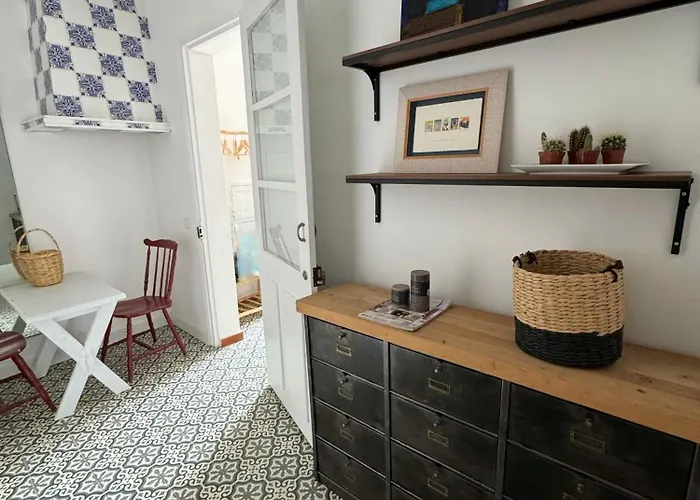 펜션 Casa Tropical - Maison Typique Dans Le Centre Historique D'olhao 오양