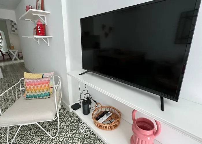 펜션 Casa Tropical - Maison Typique Dans Le Centre Historique D'olhao