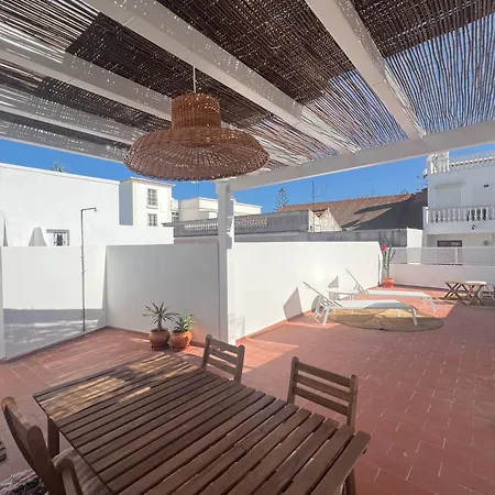 Casa Tropical - Maison Typique Dans Le Centre Historique D'olhao