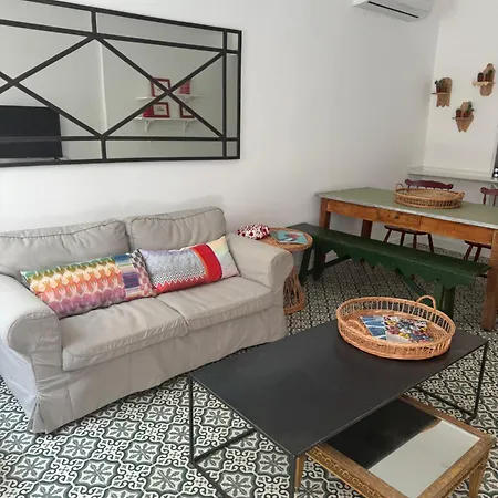 Ferienhaus Casa Tropical - Maison Typique Dans Le Centre Historique D'olhao